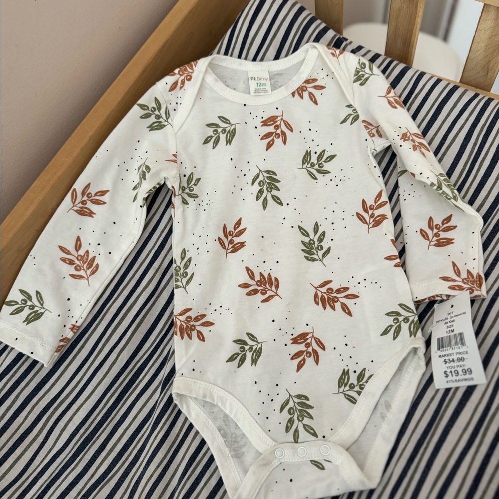 Organic Cotton Leaf Print Baby Onesie